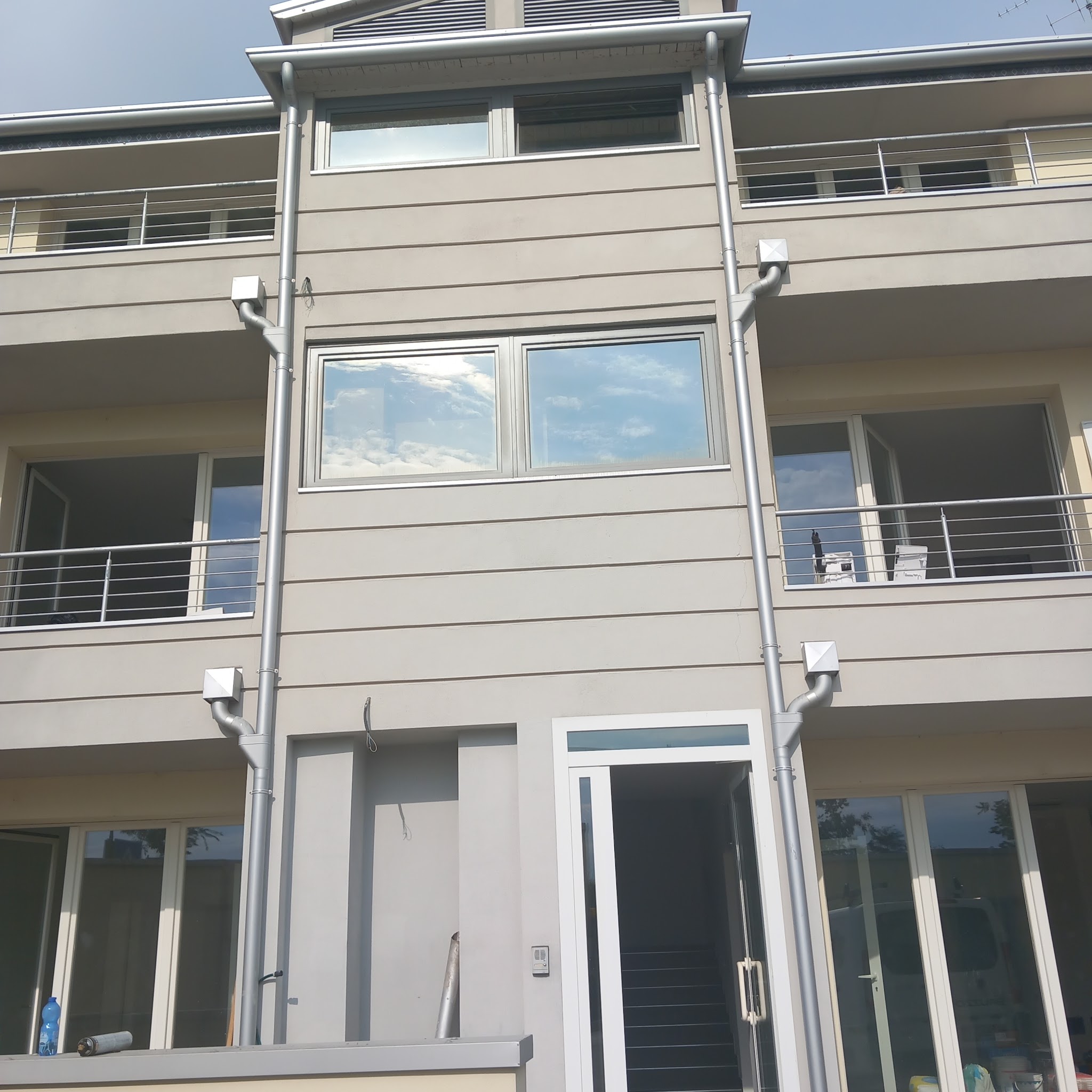 Esterno di un edificio oggetto di intervento